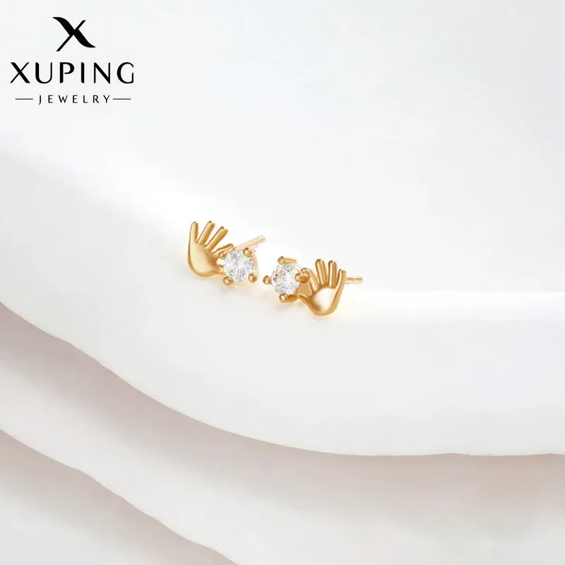 Niayanara Xuping Jewelry Hand Shaped Contemporary Stud Earrings