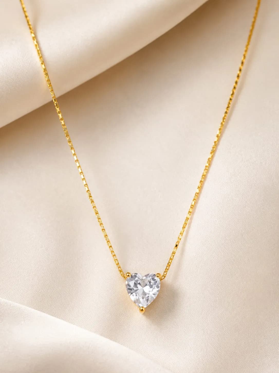 Niayanara Heart Stone Pendant