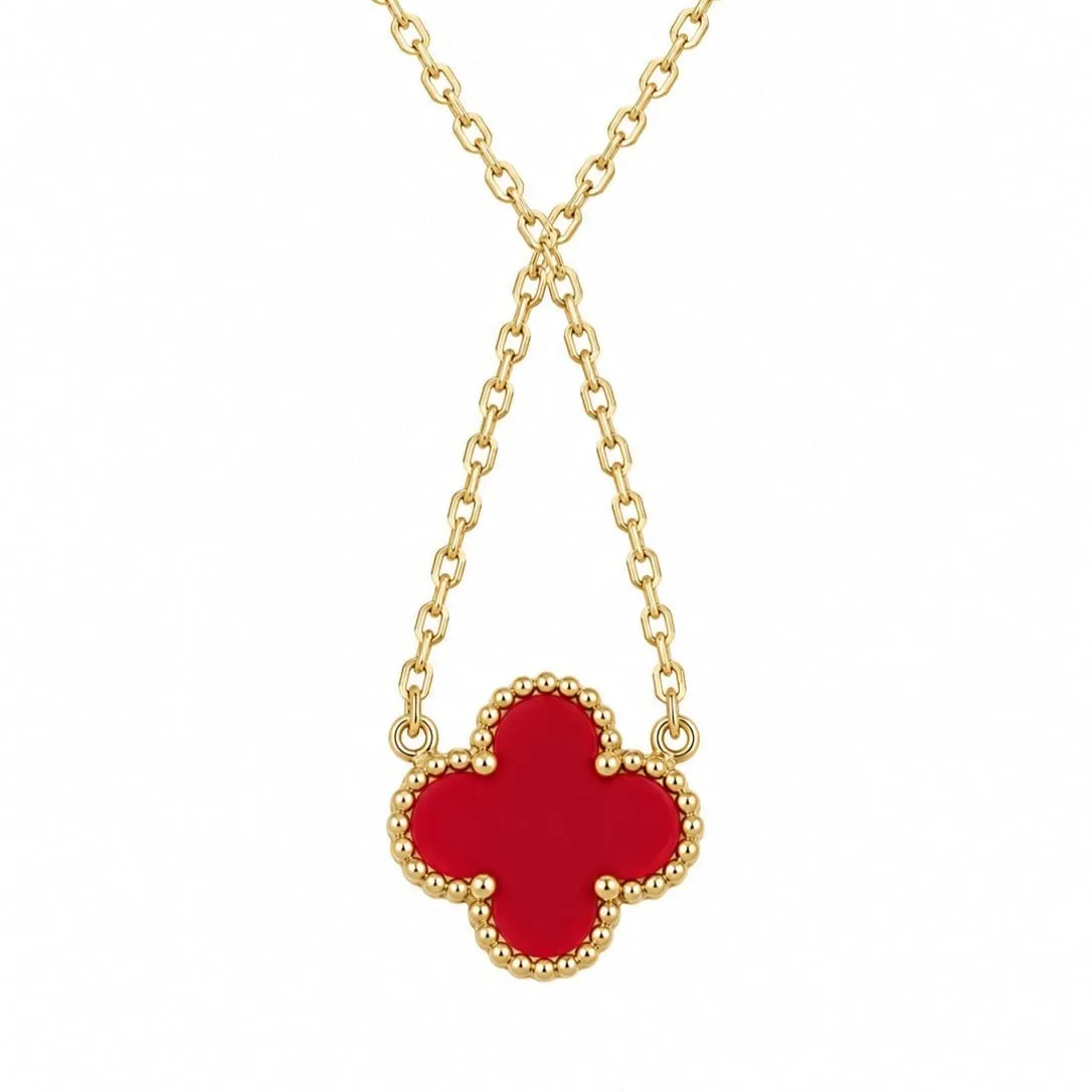 Niyanara Maroon Clover Pendant