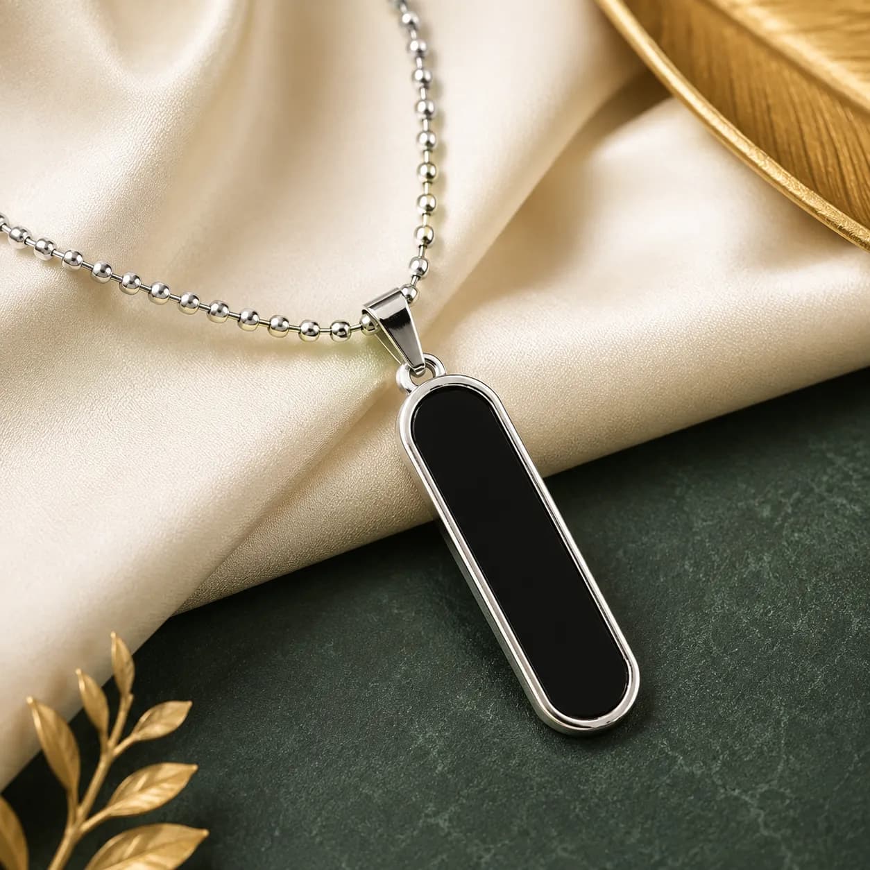 Niyanara Noir Enamel Chain Pendant