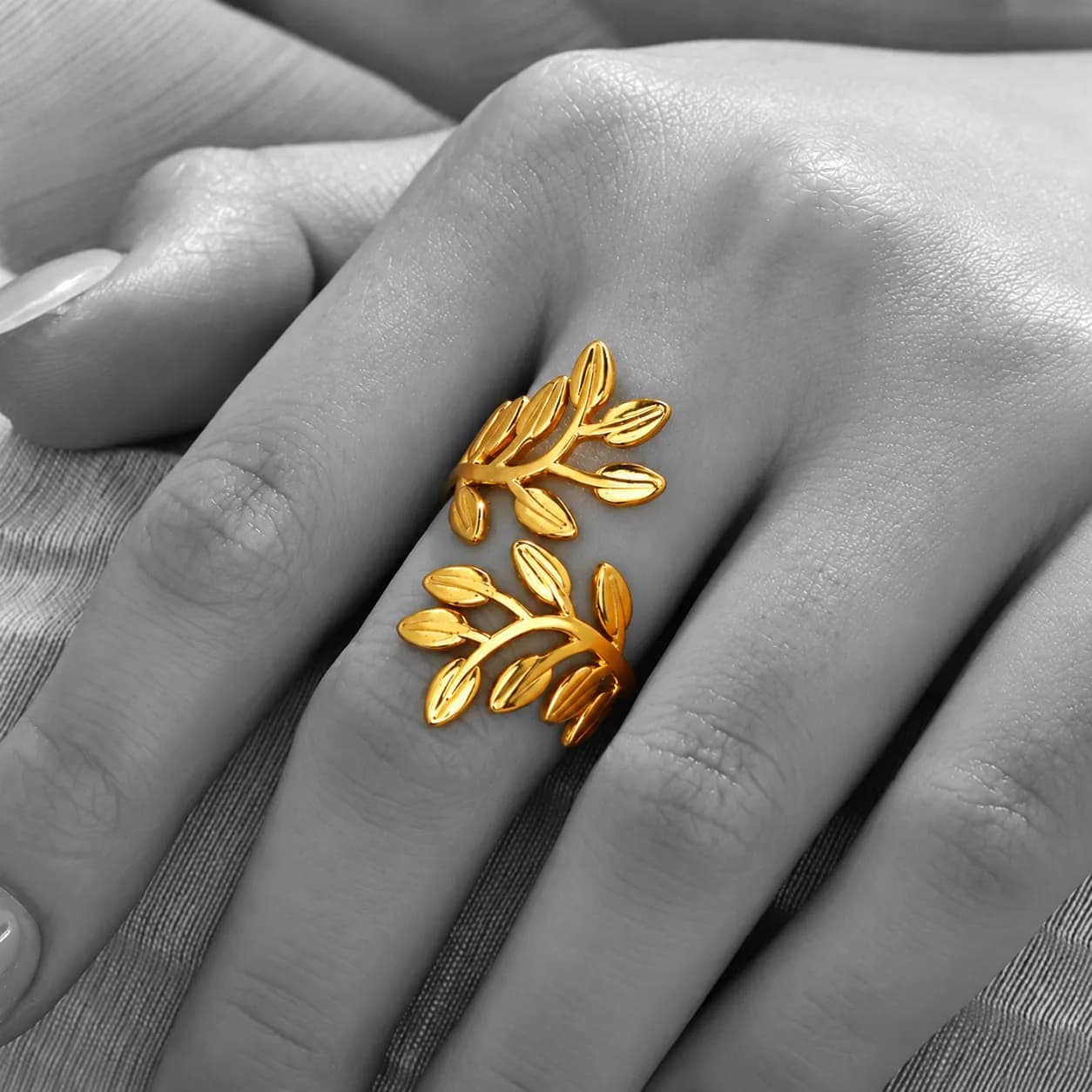 Niyanara Gold Plated Leaf Themed Adjustable Ring